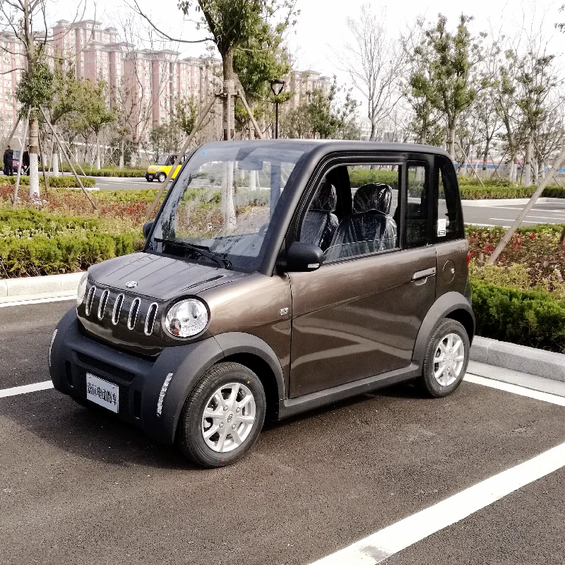 Right hand drive electric car with 4 seats mini size 4 wheels vehicle