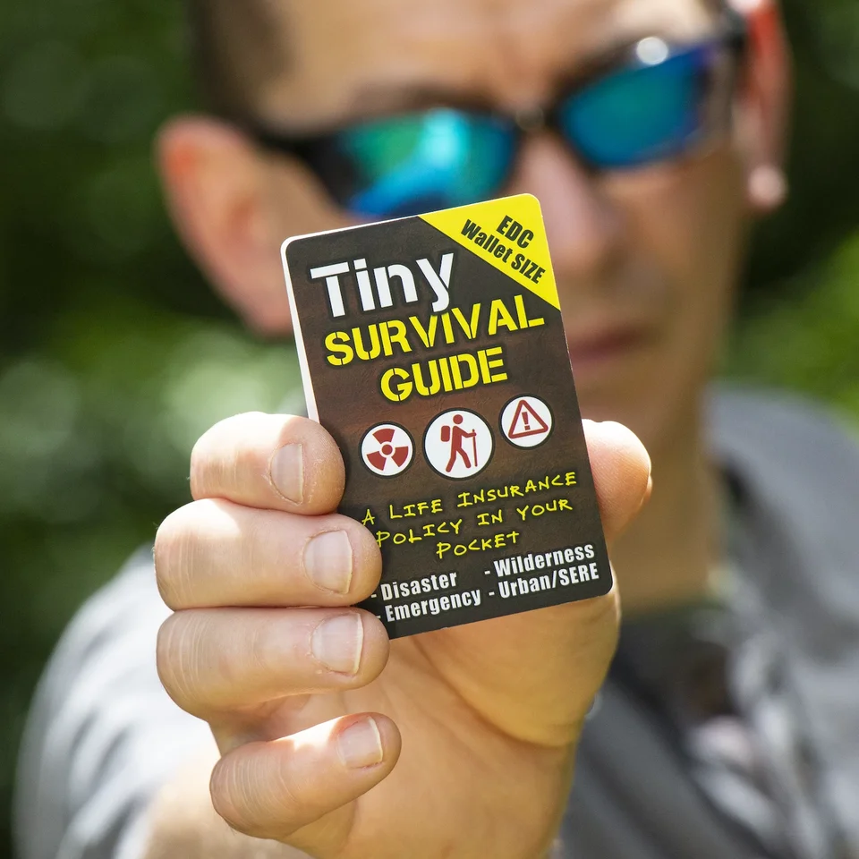 outdoor survival emergency tiny survival guide and first aid guide