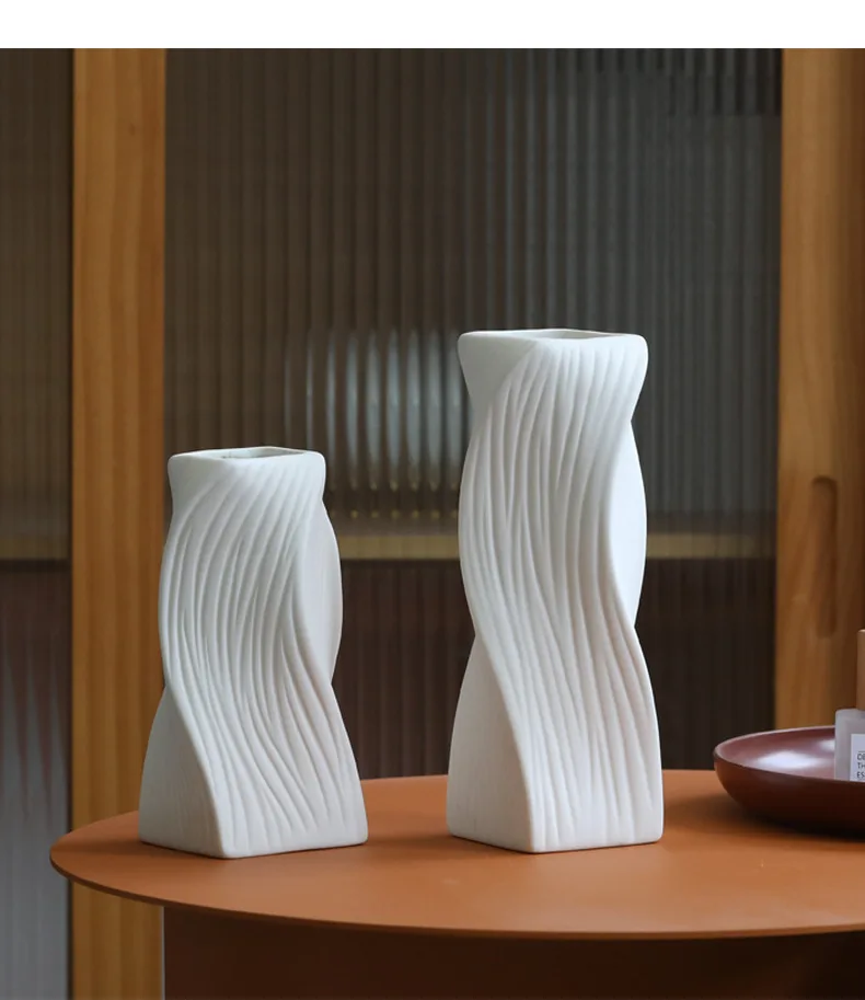 Wholesale Custom Electroplated Luxury Designed Vases For Home Decor Decorative Ceramic Flower Vase