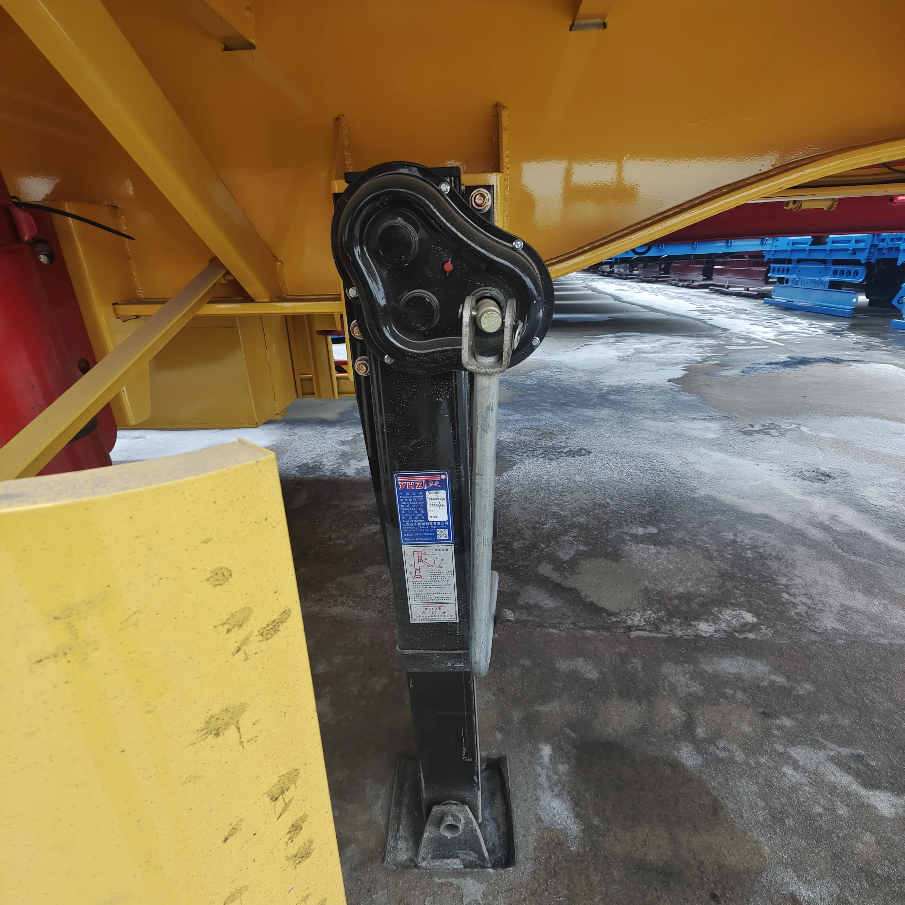 Made in China 40ft Flatbed Trailer Container 2 Axle 3 Axle Semi-Truck Trailer-Special Transportation
