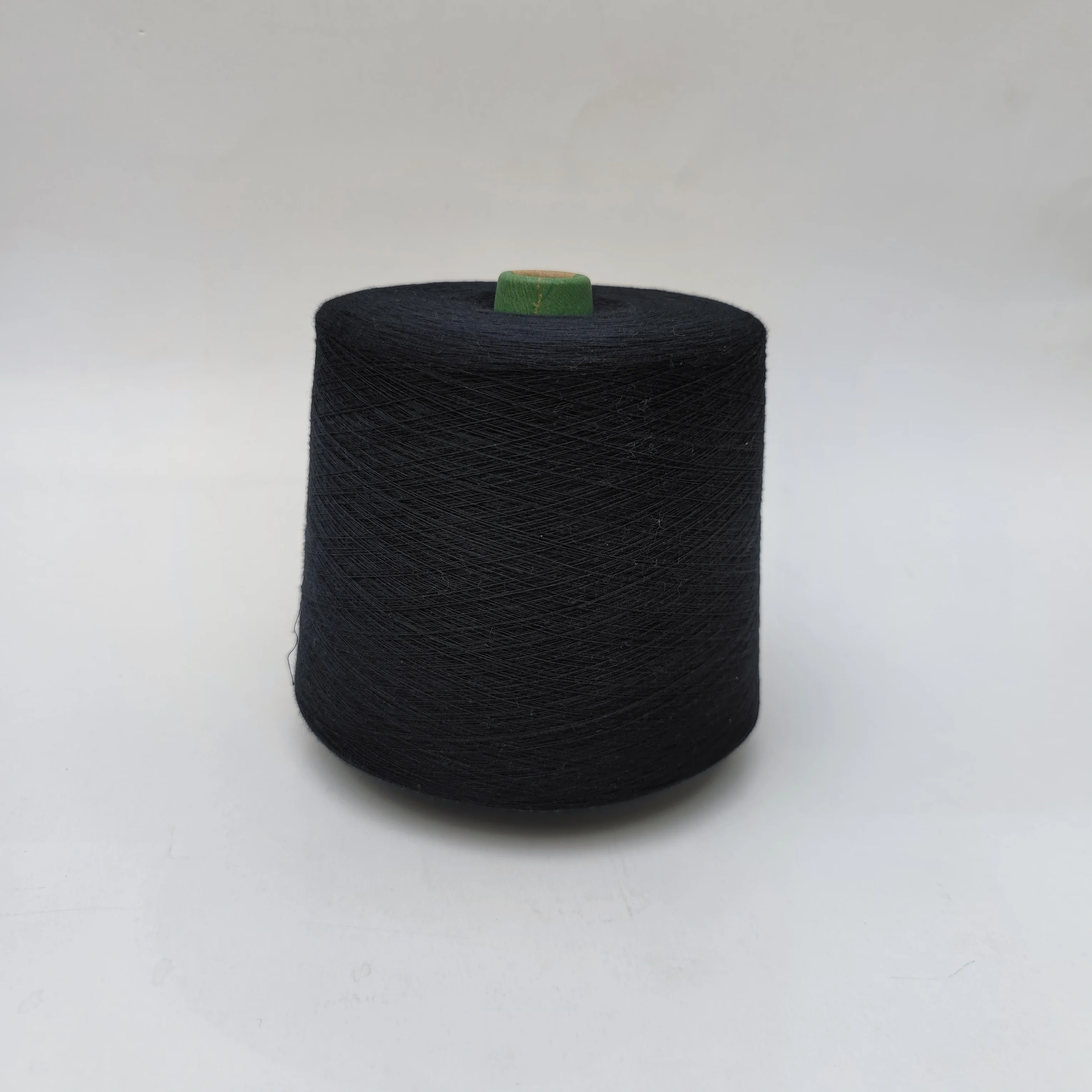 Factory Direct Black 100% Cotton Yarn for Knitting Weaving Cheap and Fine Carded 30s/1