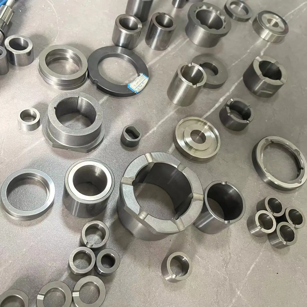 Кольца из цементированного карбида вольфрама, изготовление на заказ для нефтехимических Твердых Уплотнений