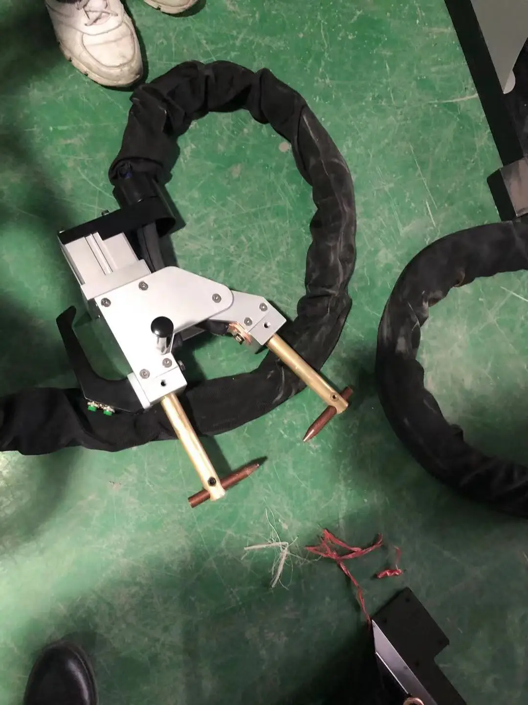 Vico Hot sale multifunctional Resistance Double side spot welder  VSW-11000/13000 with C-type Gun auto workshop dent puller