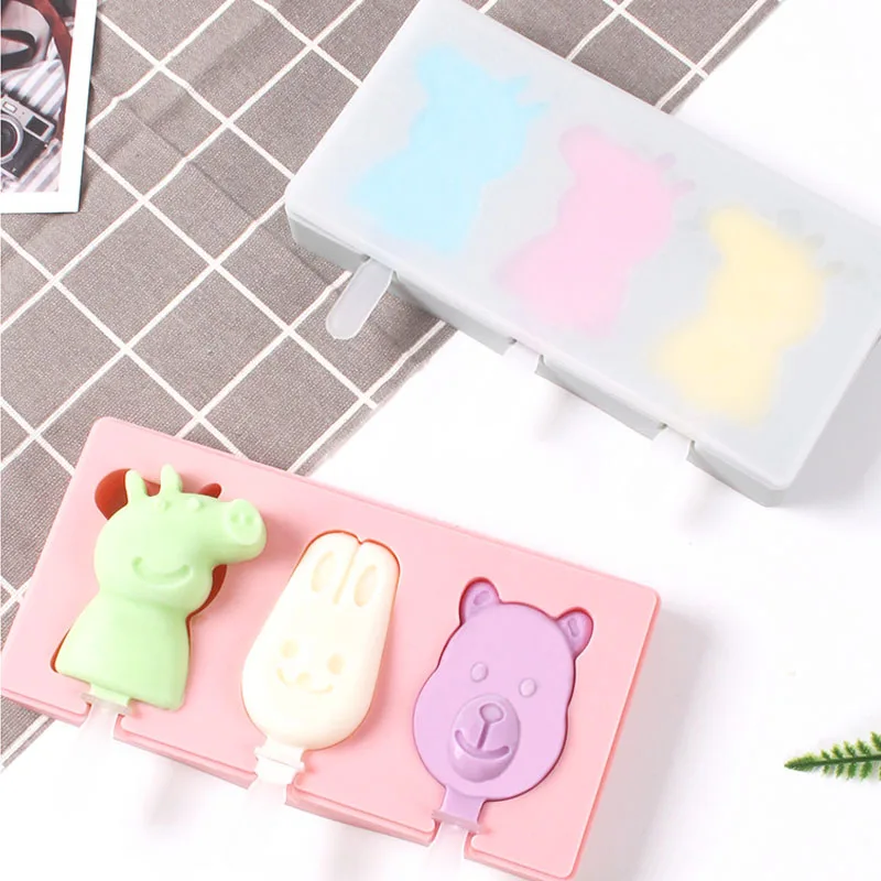 BPA Free cartoon shape DIY silicone ice pop cube tray popsicle maker ice cream mold with lid sticks