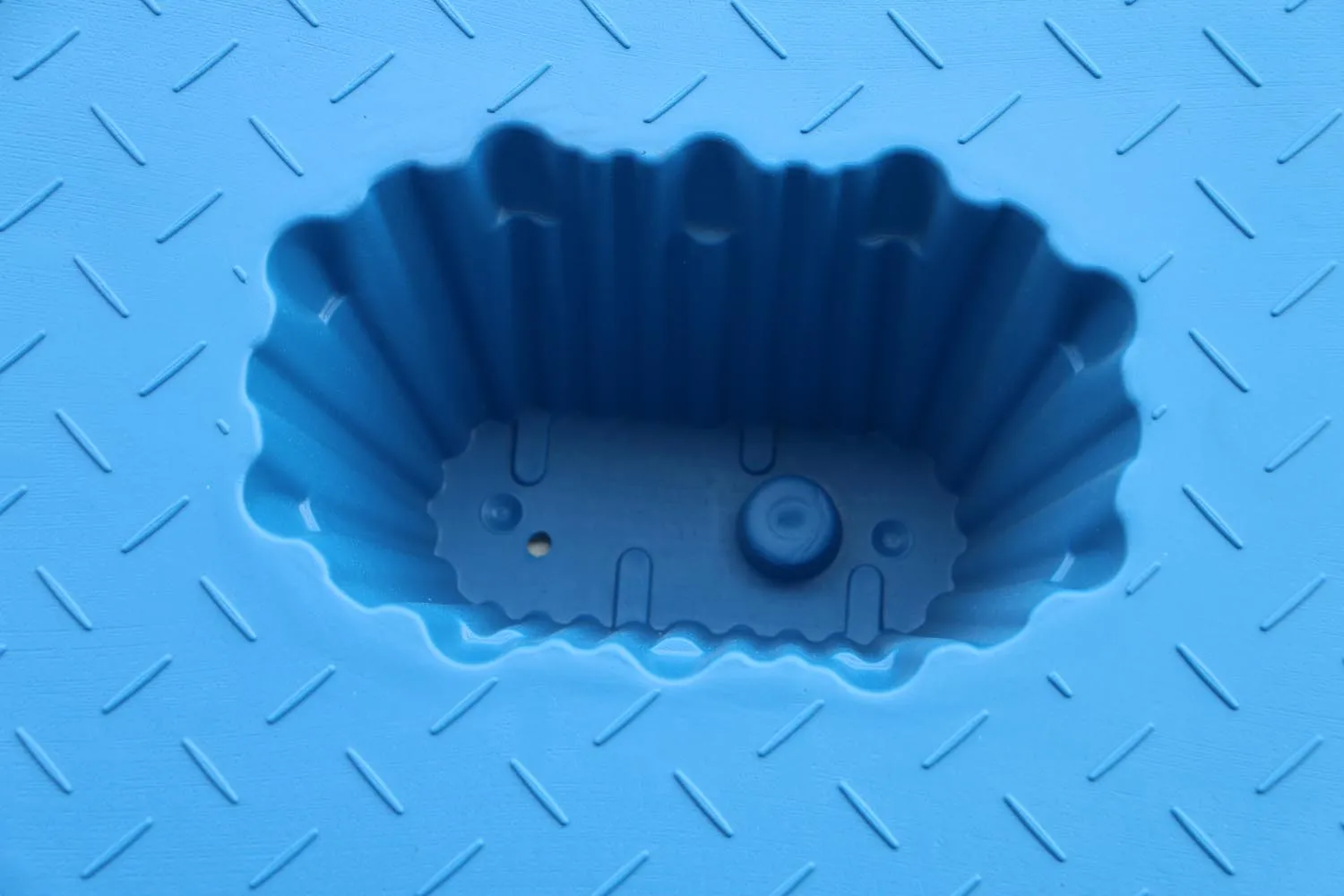 NEXARA Single-Faced Euro Pallet 1200*1000mm Nine Feet Plastic Blowing Mould 4-Way Entry
