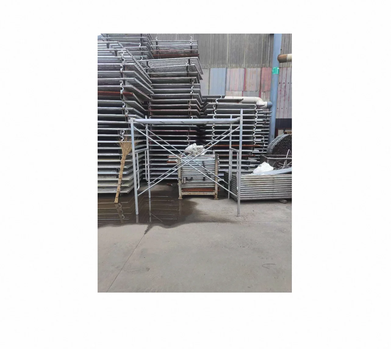 Q235 Construction Steel Mason H Frame Scaffolding Walk Through Building Material with Ladder for Structure Pipe Applications