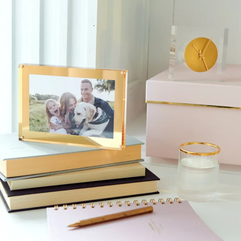 Custom Acrylic Magnetic Photo Frame Modern Multi Style Acrylic Photo Frame For Choose Decorate Home Desktop
