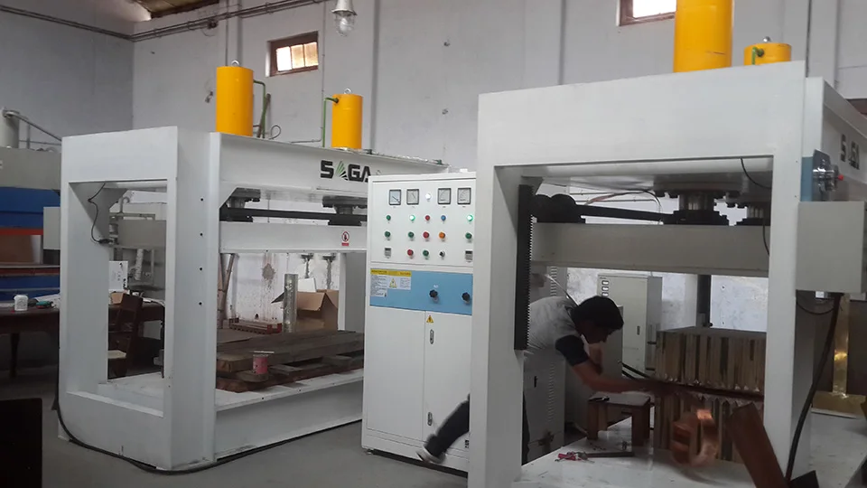Saga HF curved plywood press for furniture of fast gluing