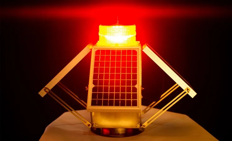 Doublewise LED Solar Power Portable Airport Airfield Lighting System White Light Blue Body