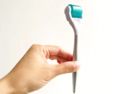 New Arrival Microneedle Roller 192 Needles  Eco-Friendly Replaceable Head  Beard Care Roller for Men Beard Regrowth