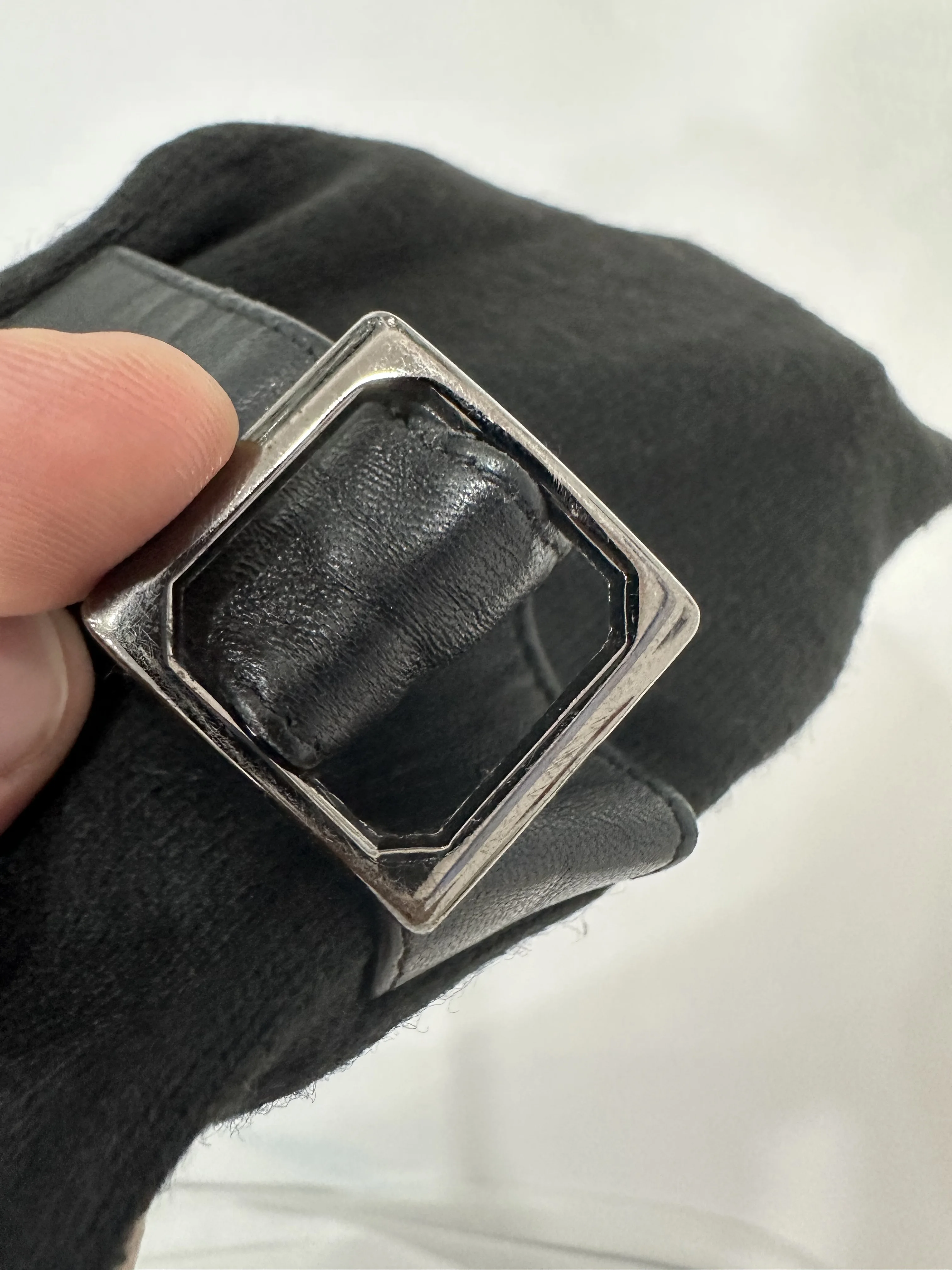 ZF 2023KNITTED GLOVE  100 WOOL WOMEN  NICE OEM KNIT Customized TECH Style FINGER MERINO Color Feature Origin Life