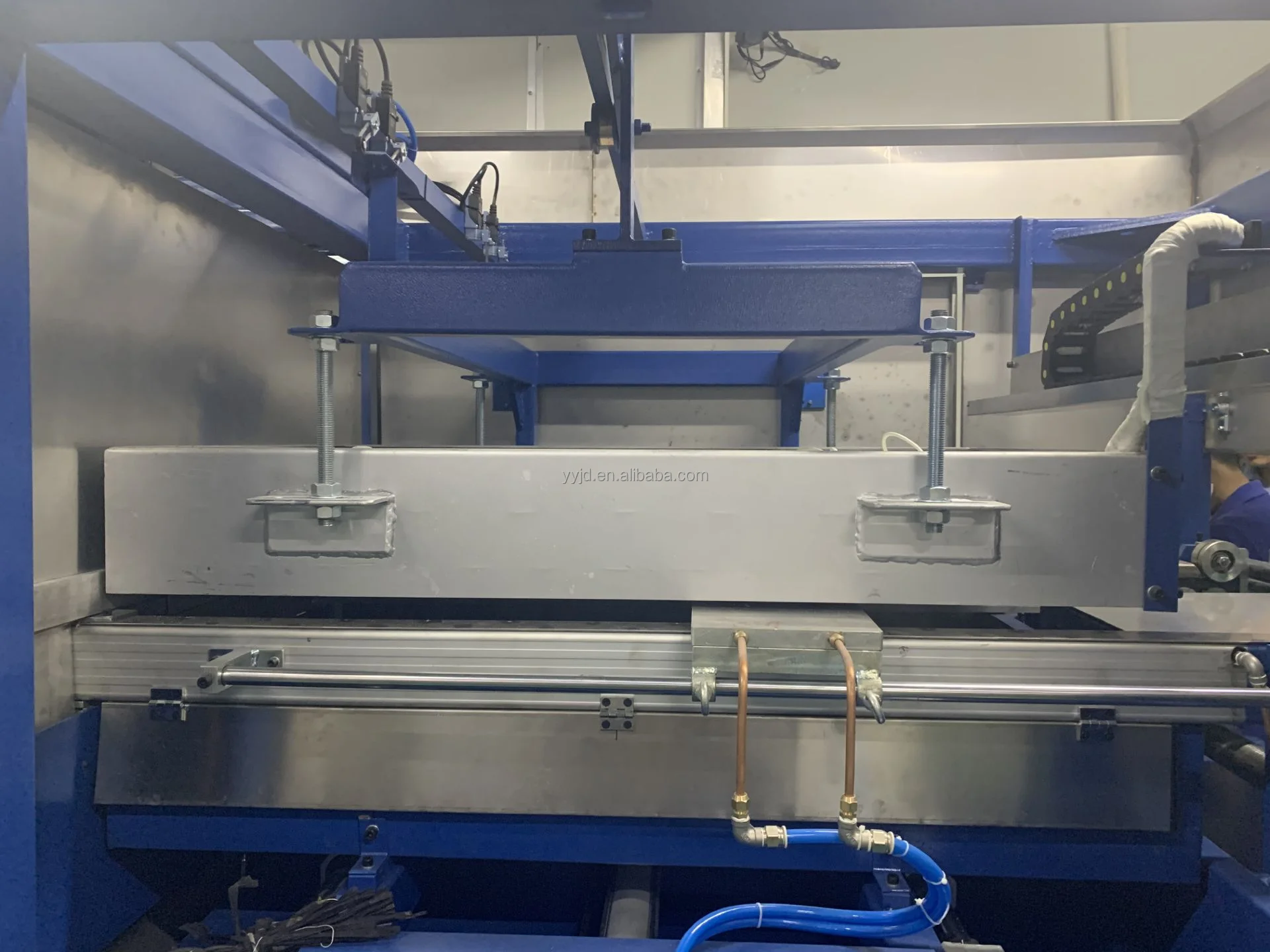 thermoforming machine1.png