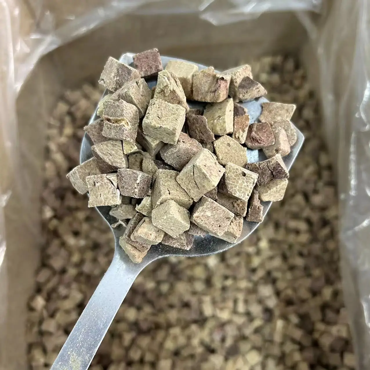 Курица утка мясо говядина печень сублимационная сушеная собака ГОВЯЖЬЯ для кошки