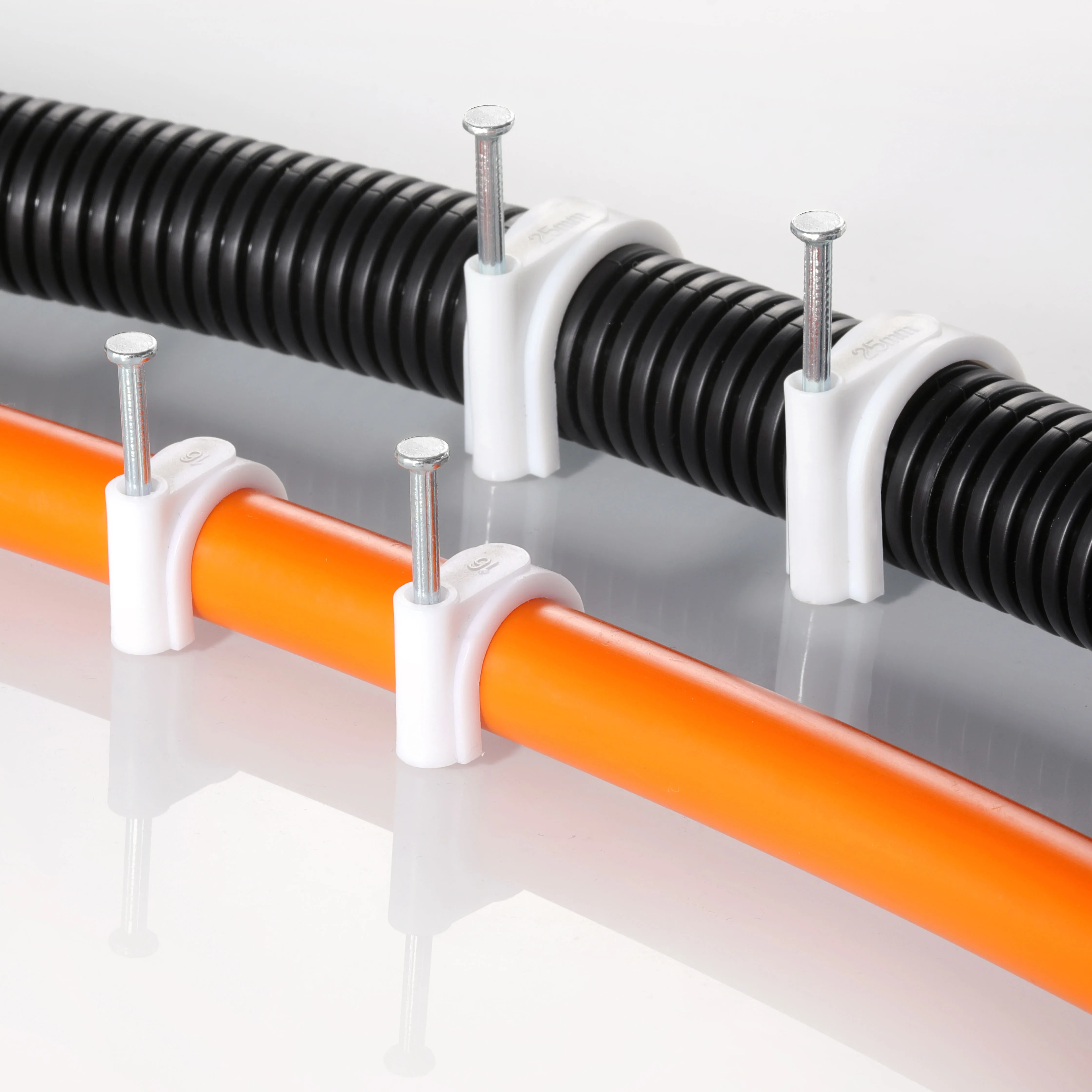 cable clips for twin flat cables ,with concrete nails ,round type 4mm-16mm