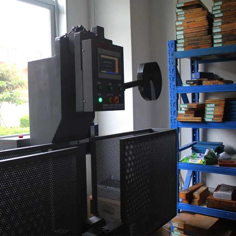 China Manufacturer customized bulldozer / excavator / loader / highway wheel crane / truck hydraulic cylinder price