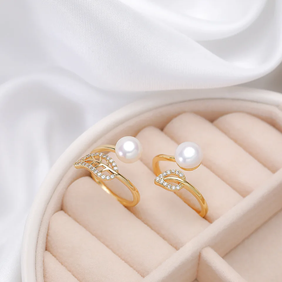 Женские кольца с натуральным пресноводным жемчугом