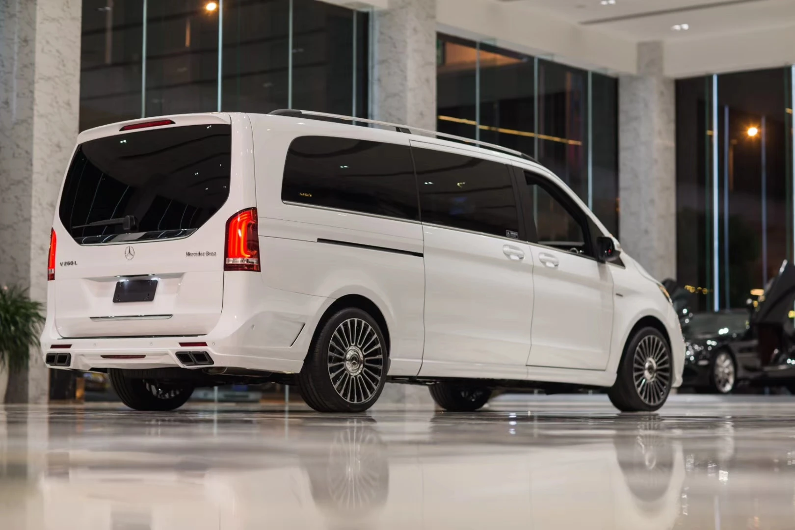  Stainless chrome strips for V-class Vito Metris High quality Auto parts wholesale
