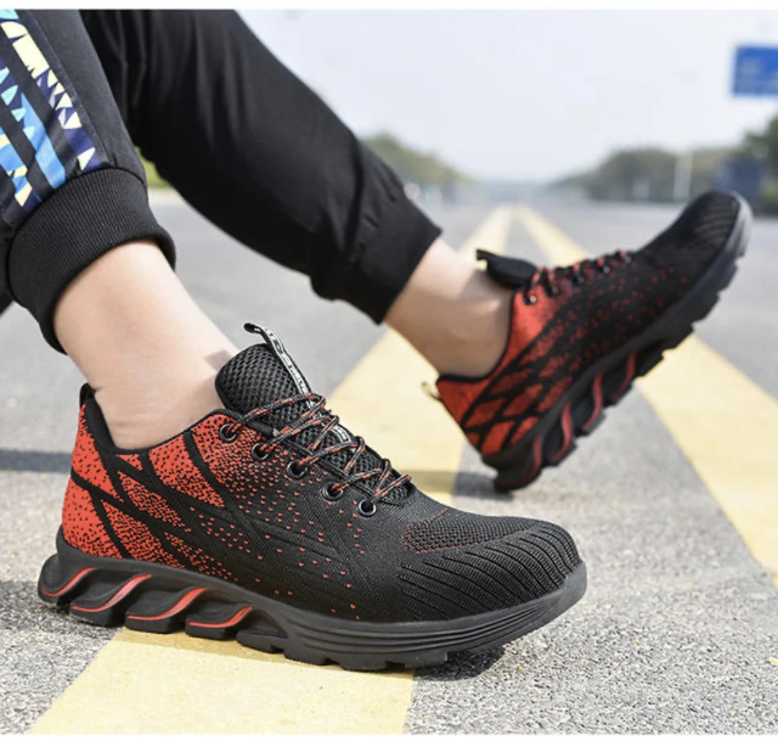Men Lightweight Safety Sneakers Fashion Work Shoes Comfortable Breathable Safety Toe Slip