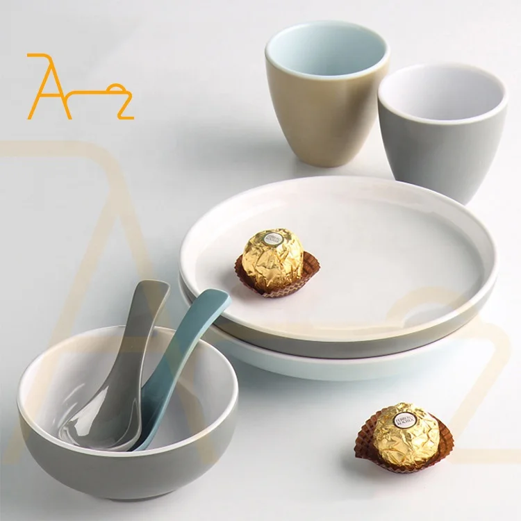 Factory custom logo round unbreakable dinner plate dinnerware set restaurant food grade melamine plates and bowls