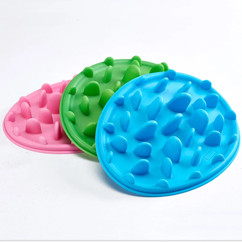 
Hot Selling Round Creative Pet Bowl Dog Silicone Choking Prevention Puzzle Slow Food Bowls 