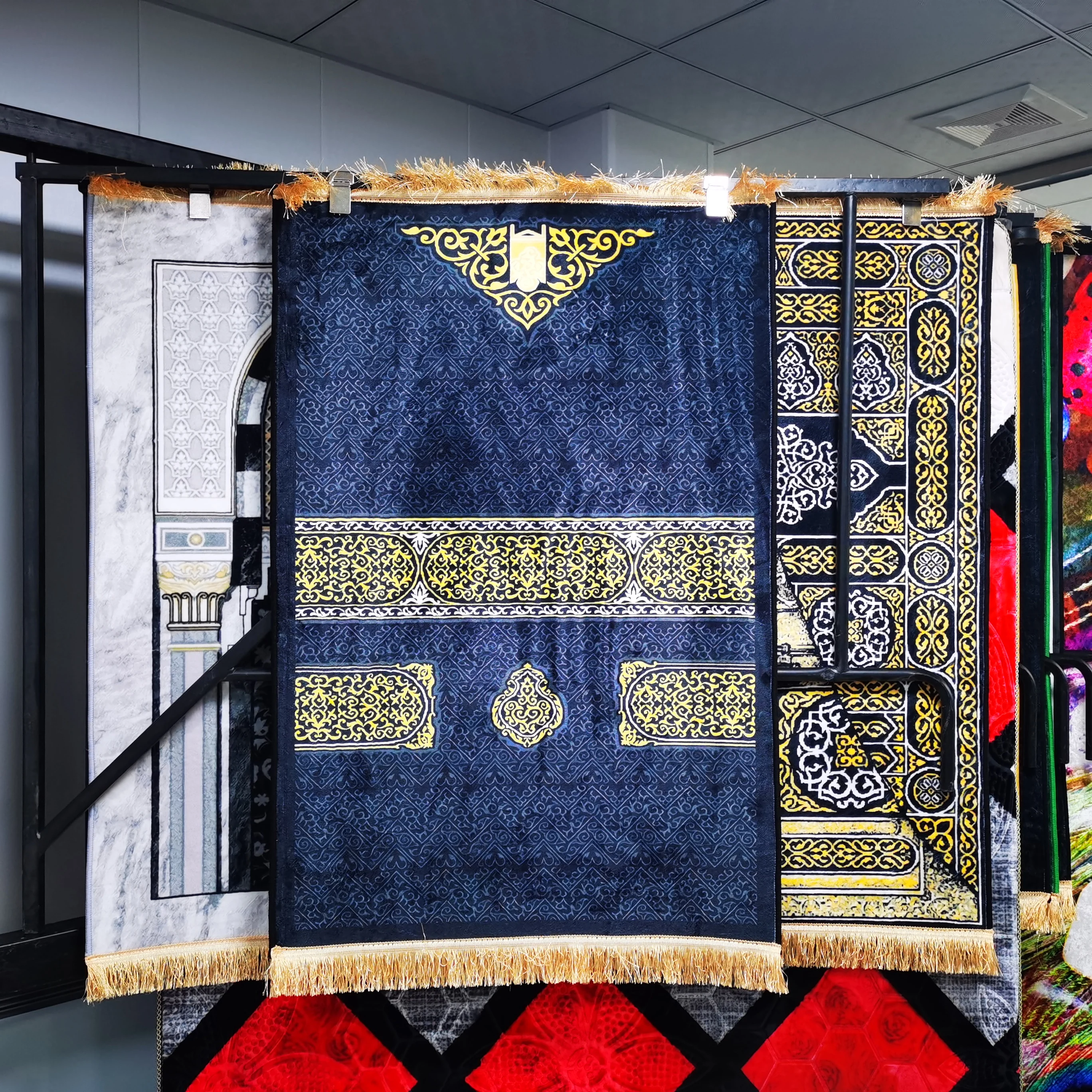 Amazon Hot Selling Custom Super Soft Carpet tiles Mosque Carpets Islamic Prayer Mat Prayer Rug For Muslim