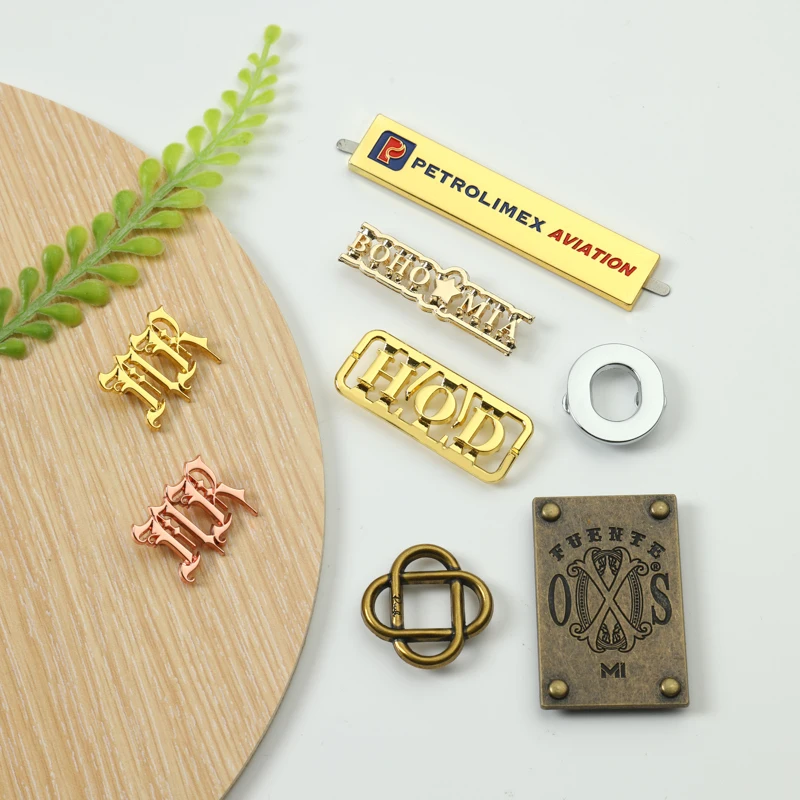 Customized Small Metal Logo on Handbags Round Designer Metal Tags with Back Rivet U-legs