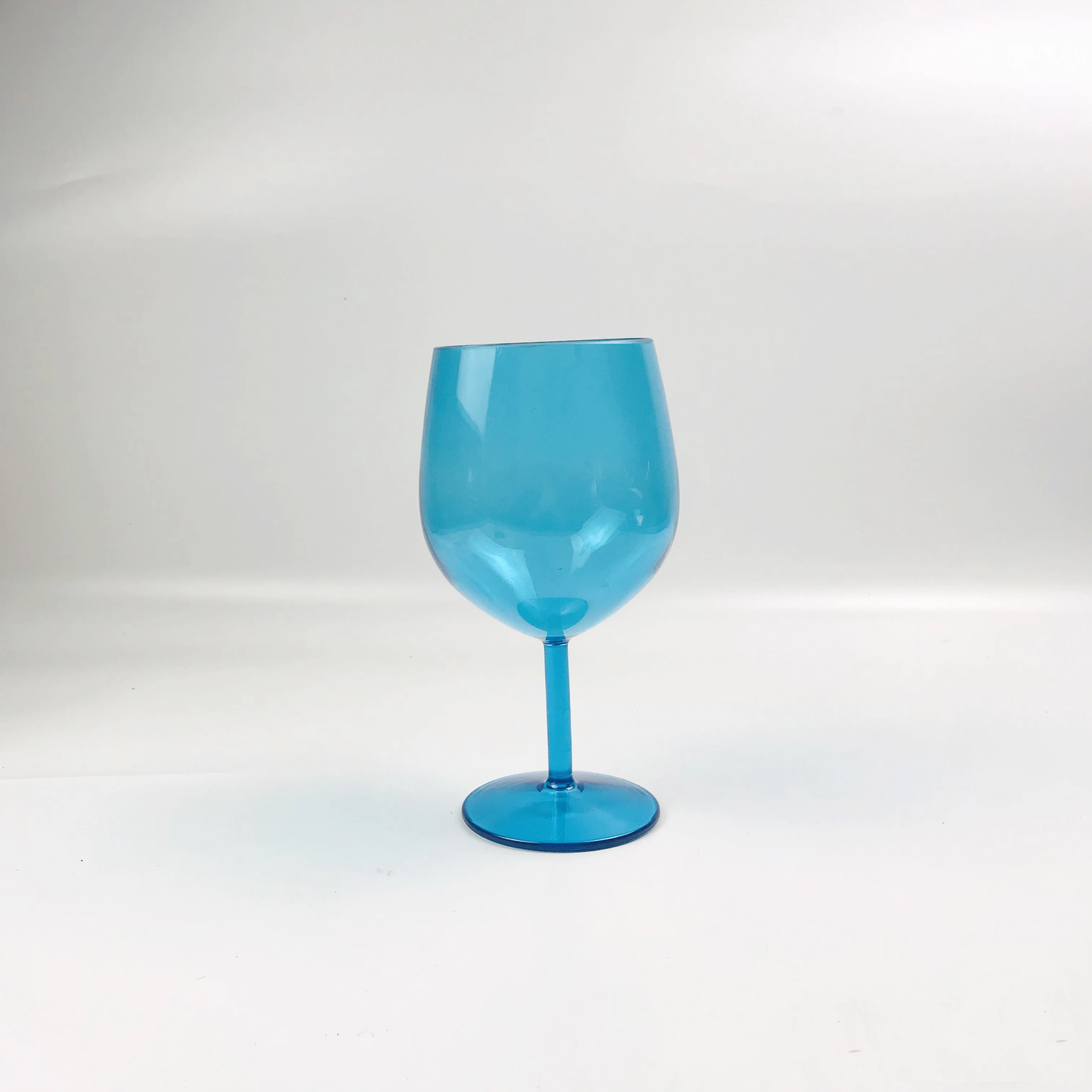 Solid color plastic 1500ml large capacity blue wine goblet glass