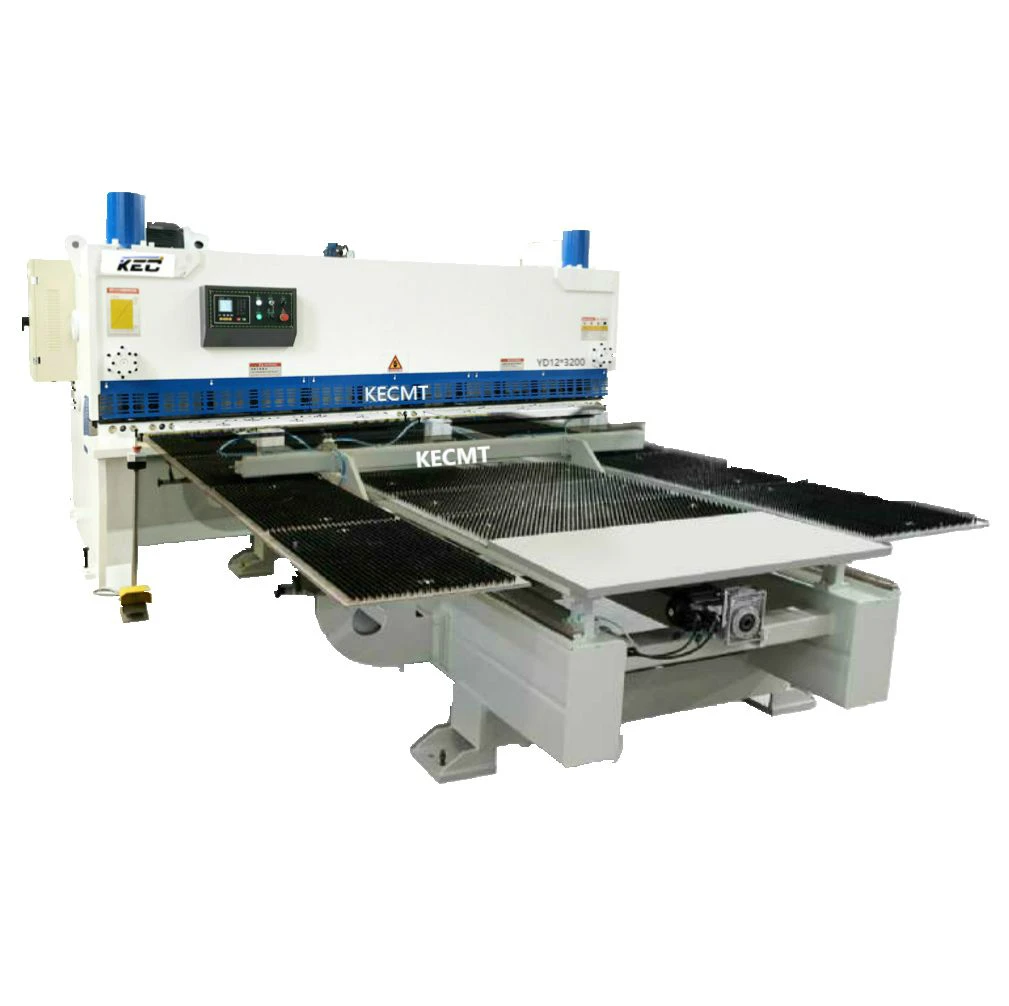 CNC SHEARING MACHINE