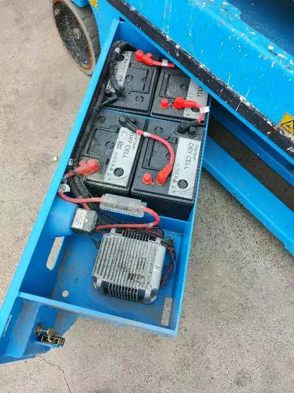 GTJZ10 Electric 10m Work-Height Scissor Lift Platform 10M Electric Mobile Scissor Lift Mobile 10M Electric Scissor Lift Table