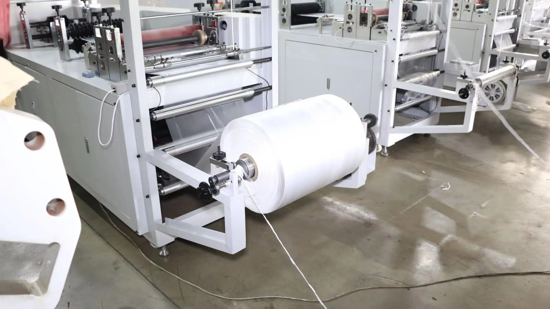 Fully Automatic Disposable Medical Doctor Caps Making Machine