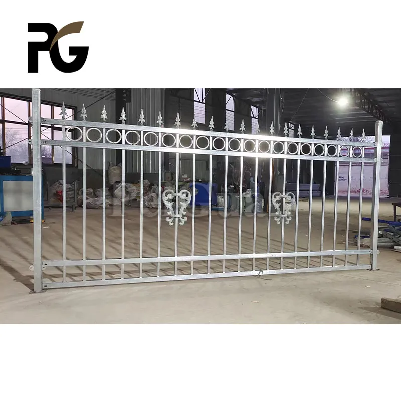 Europe New Design Decoration Garden Galvanized Wrought Iron Fence Spike Metal Fence