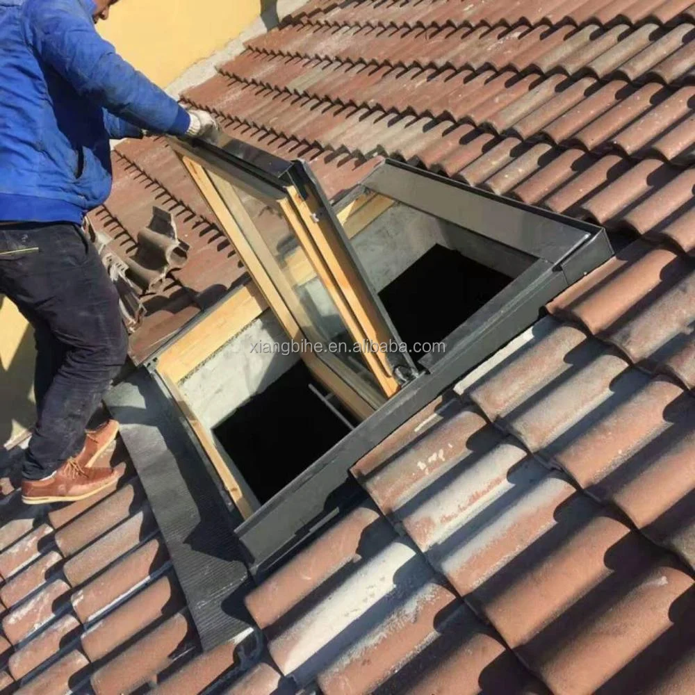 Deck Mounted Skylight Double Glazed Aluminum Skylight Roof Window With Fixed Design