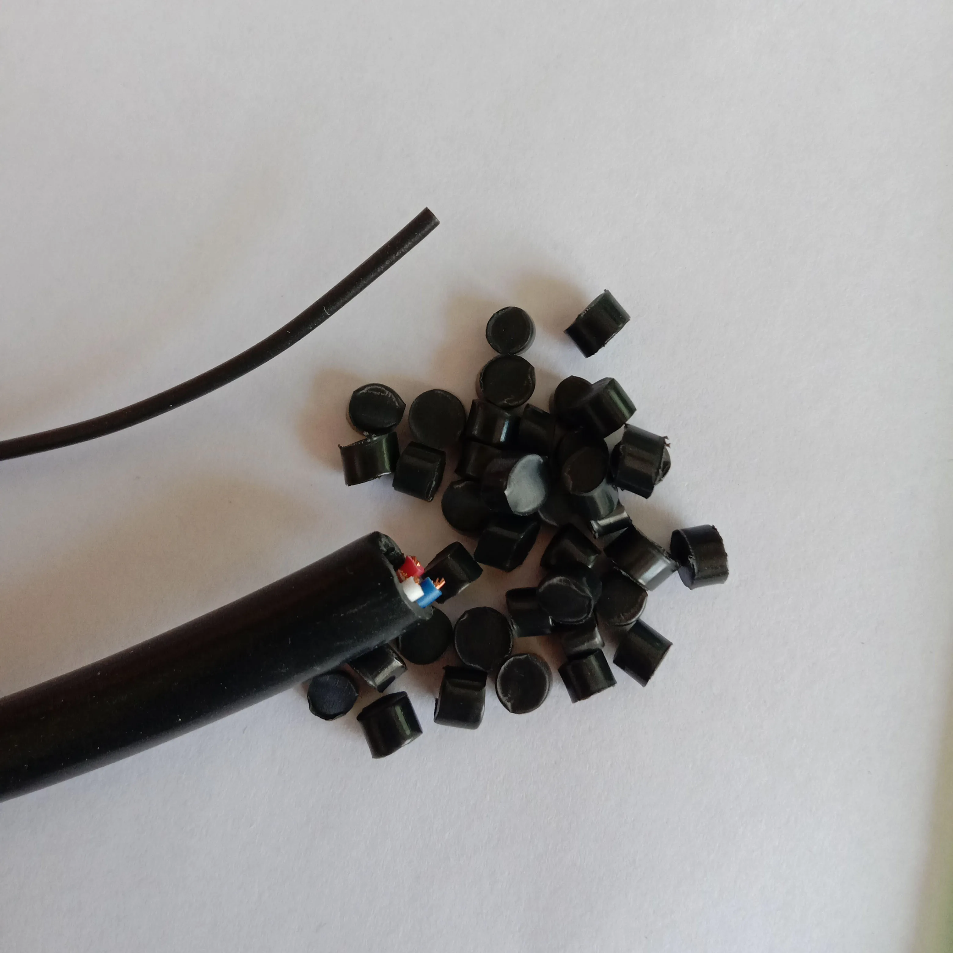 Wholesale Polypropylene Raw Material Plastic Compound PVC Granules for molding