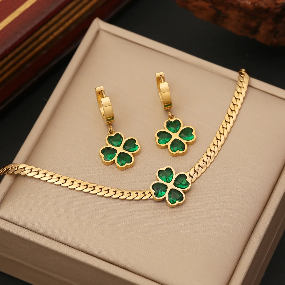 High Quality 3pcs/set Green Diamond Four Leaf Clover Necklace Earring Set Bracelet Gold Chain Women Fine Jewelry Accessories