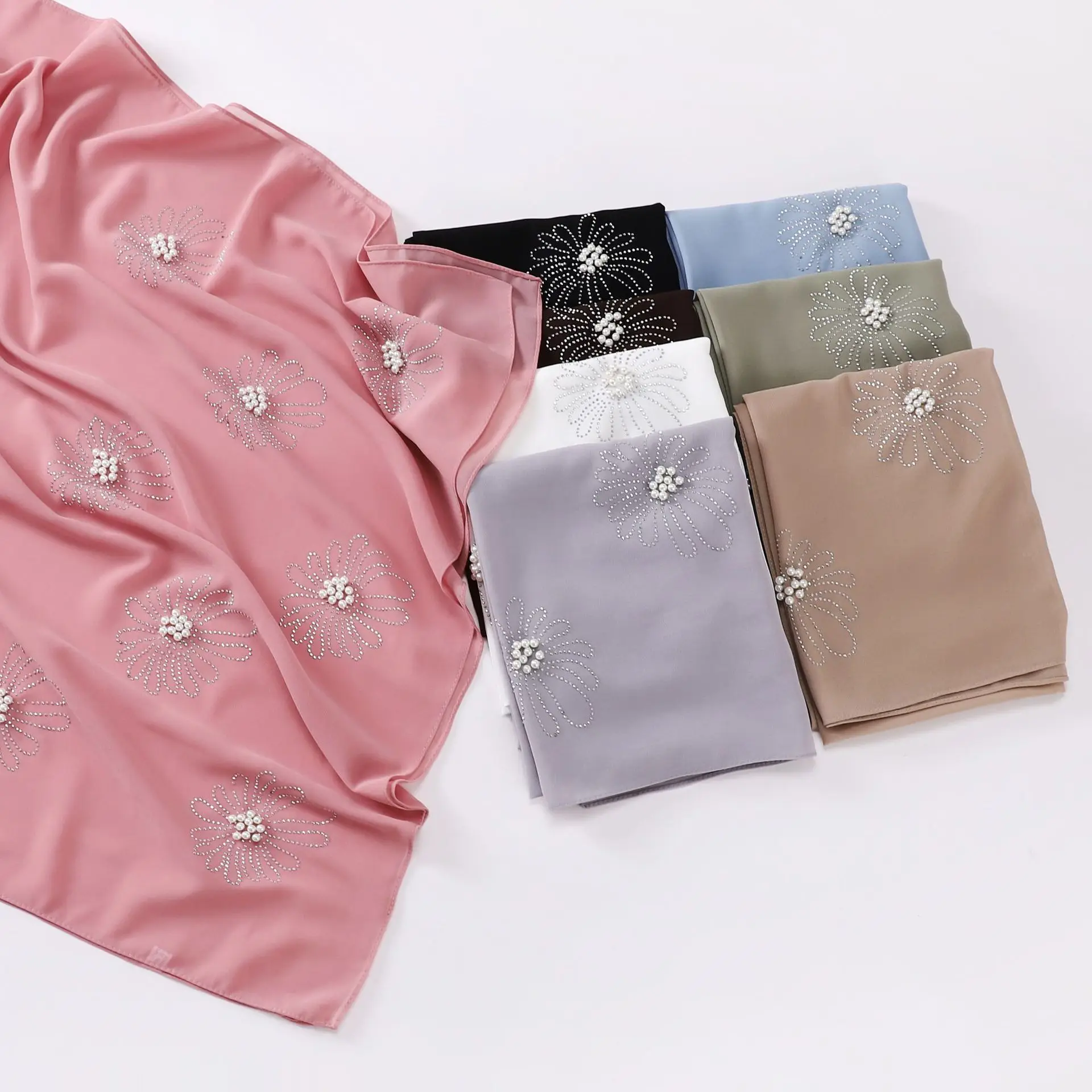 New Custom Luxury Plain Chiffon Diamond Beaded Headscarf Hijabs Muslim Women Pearl Ornament Flower Pattern Chiffon Shawl Hijab