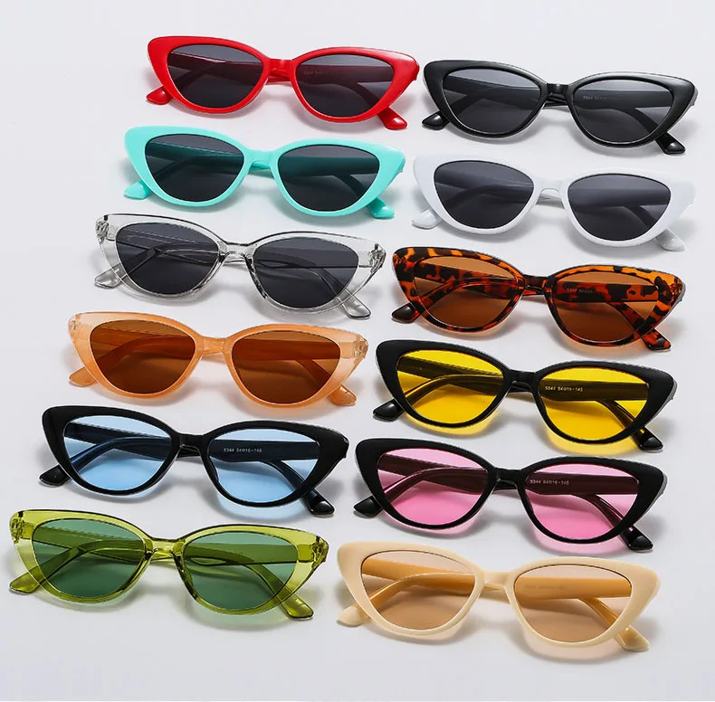 2022 New Fashion Retro Vintage Spectacles Women UV400 Cat Eye Sunglasses PC Mirror Safety Glasses Black Color Metal Pil Style