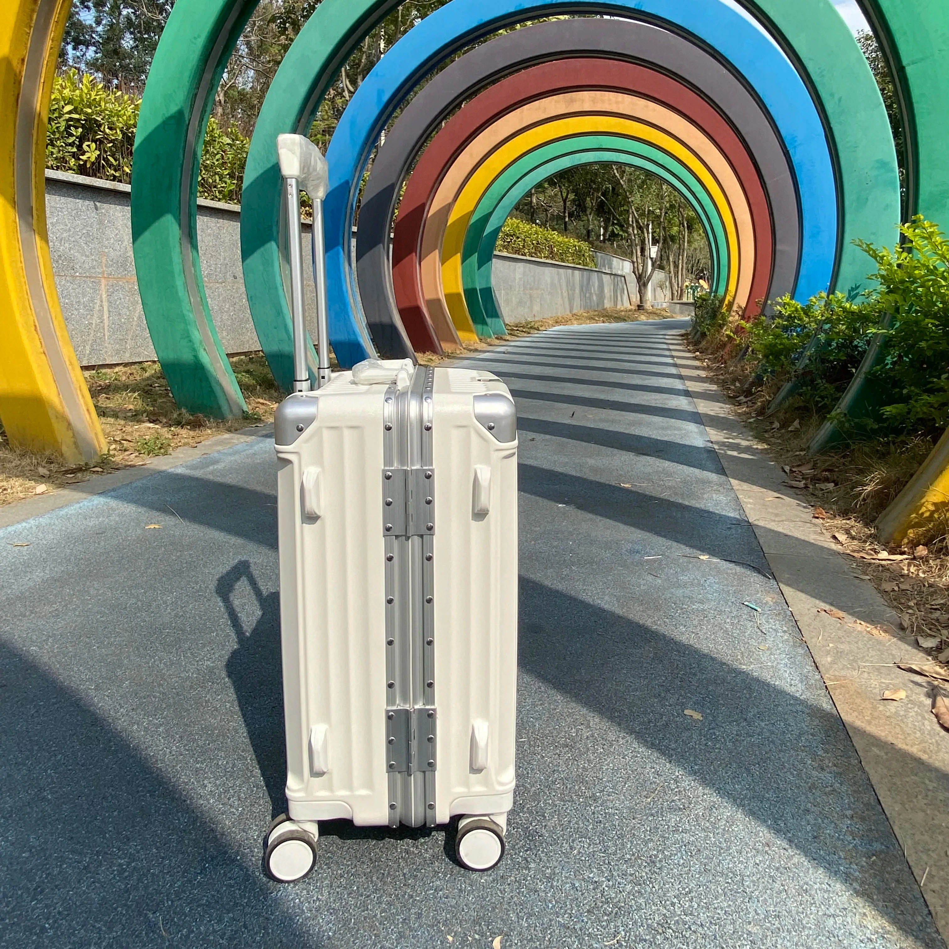 24 inch Aircraft-grade Composite ABS+PC Trolley Luggage Versatile Combination Trolley Luggage Custom Travel Suitcase For Women