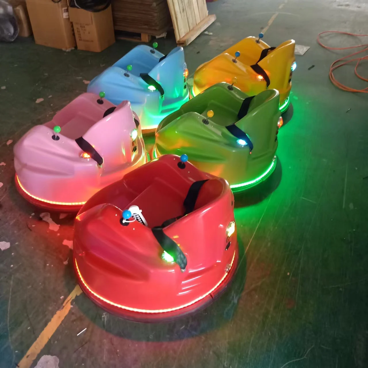 High quality Remote Control bumper cars  kids ride on electric bumper cars for kids