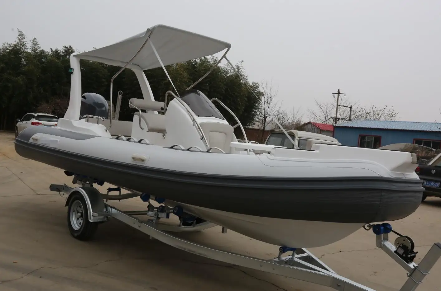 Shock price rib 580 rigid hull fiberglass hypalon inflatable rib boat for 8 person