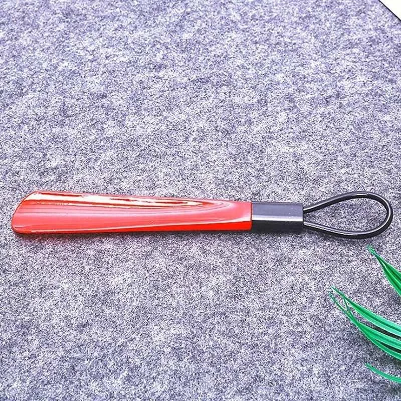 Professional Horn Shoehorn Shoe Spoon Artifact Plastic Pregnant Women the Aged Lifter Aid Slip