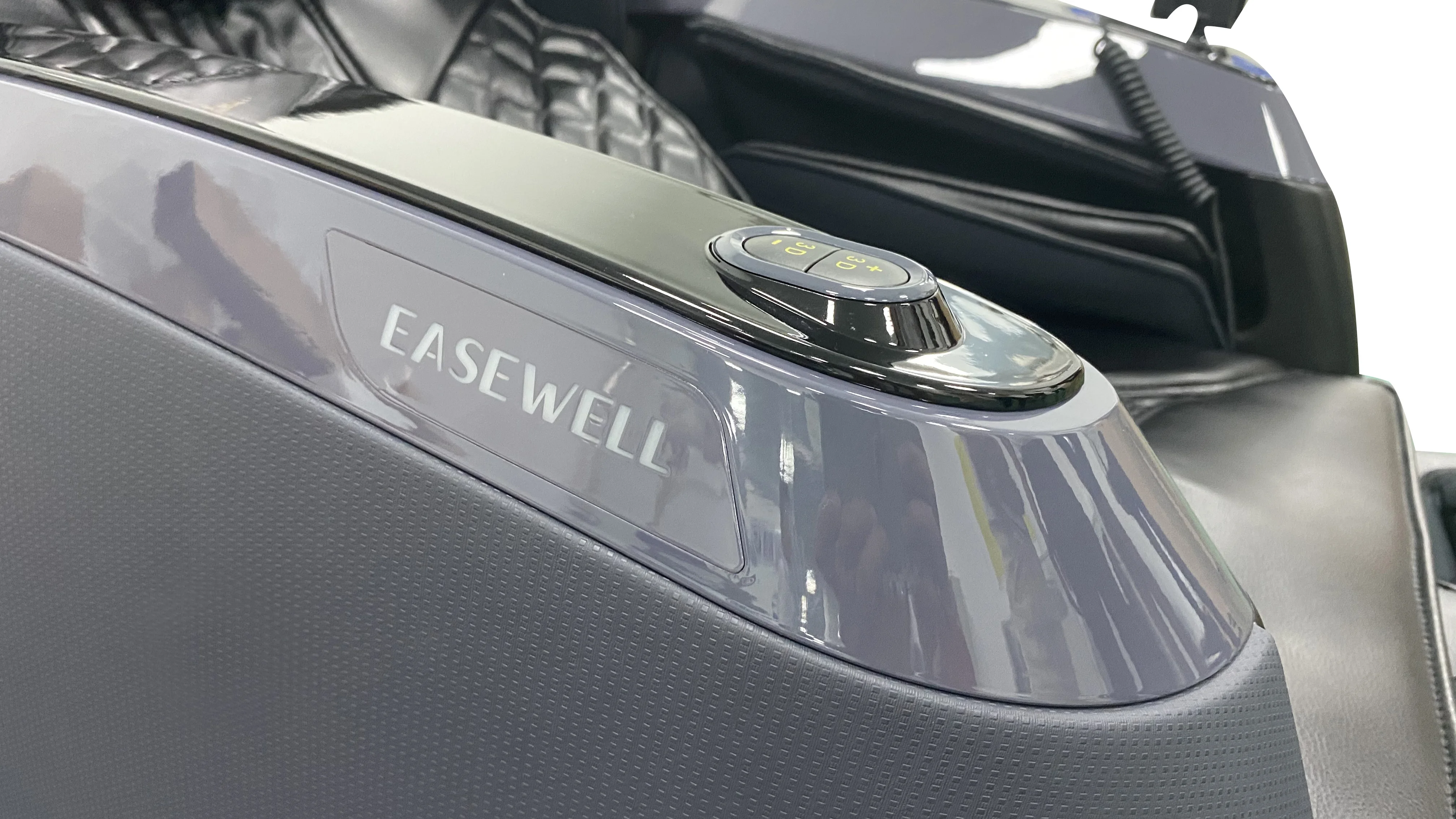 Easepal China luxury Automatic Shiatsu Kneading 4d Zero Gravity Full Body Airbag sl track Massage Chair