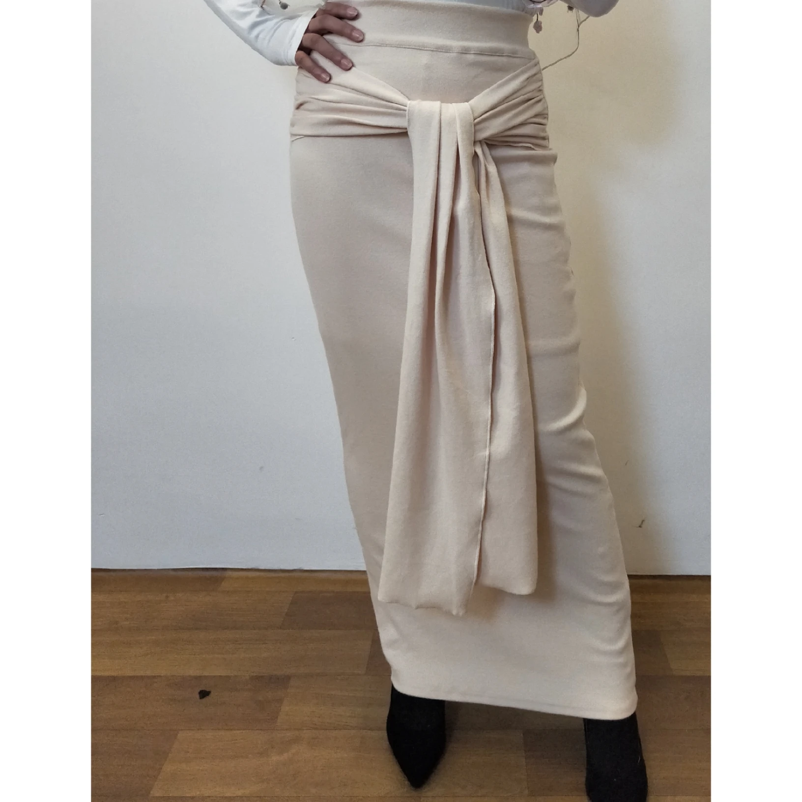 2143# Fashion Elegant Ladies High Waist Bodycon Skirt Office Women Stretch Skirts for Women Muslim