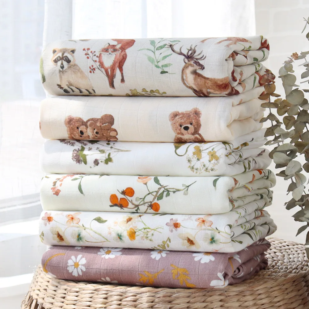 2022 New Baby Muslin Swaddle Blanket Set Organic Bamboo Cotton 47*47 inches Forest Natural Animals Printed Newborn Wraps