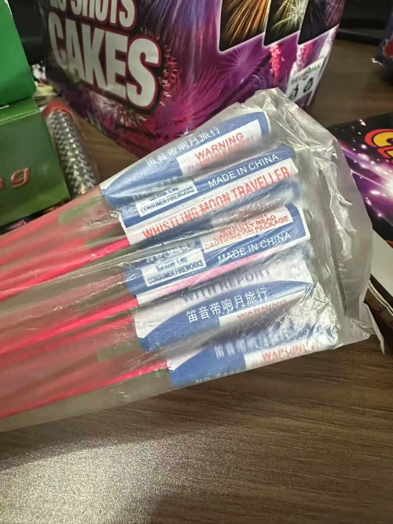 0445 супер ветер ракета фейерверк ассорти бутылка для продажи небо шепчущий лунные Путешественники