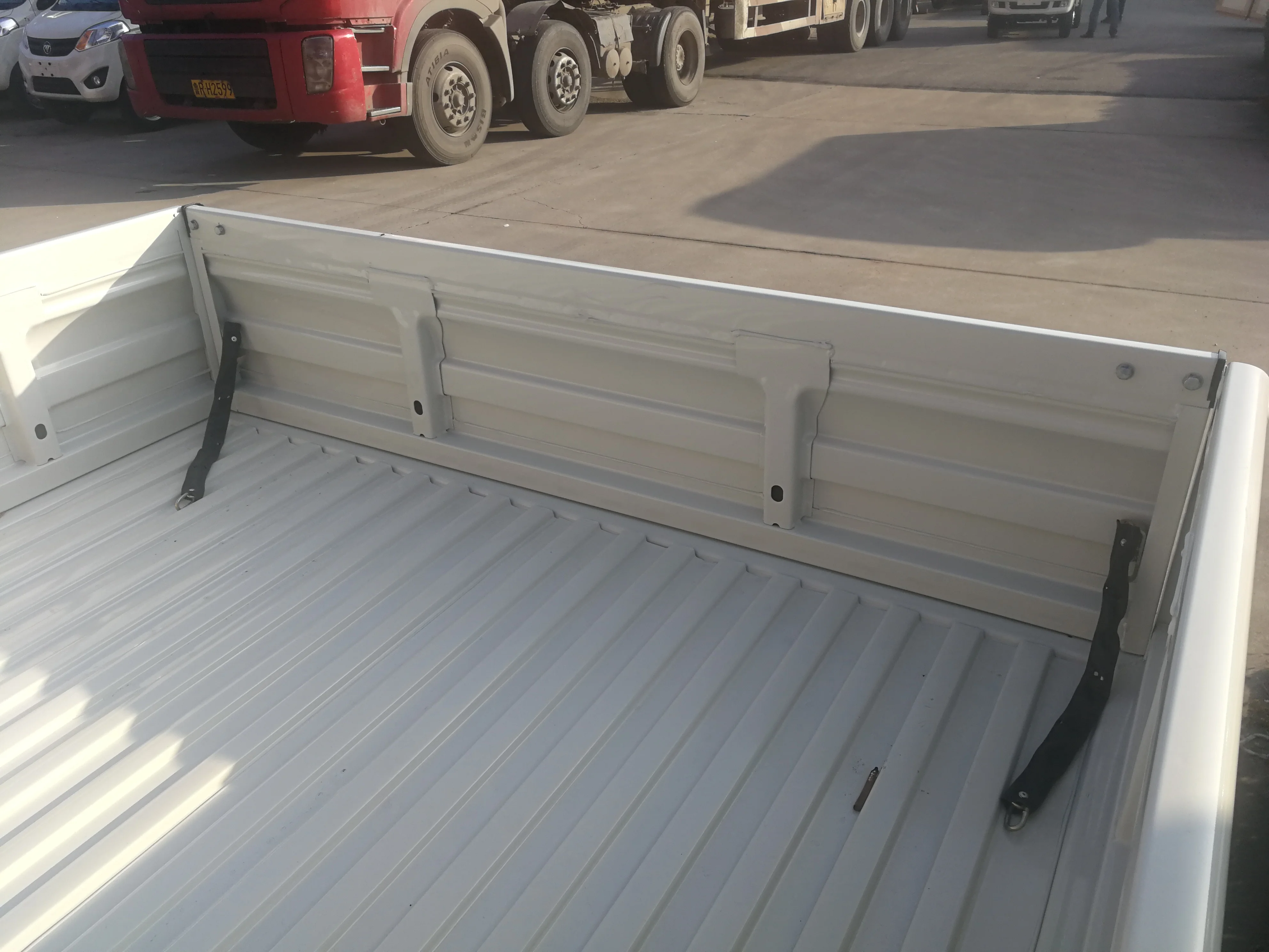 Foton gasoline cargo truck