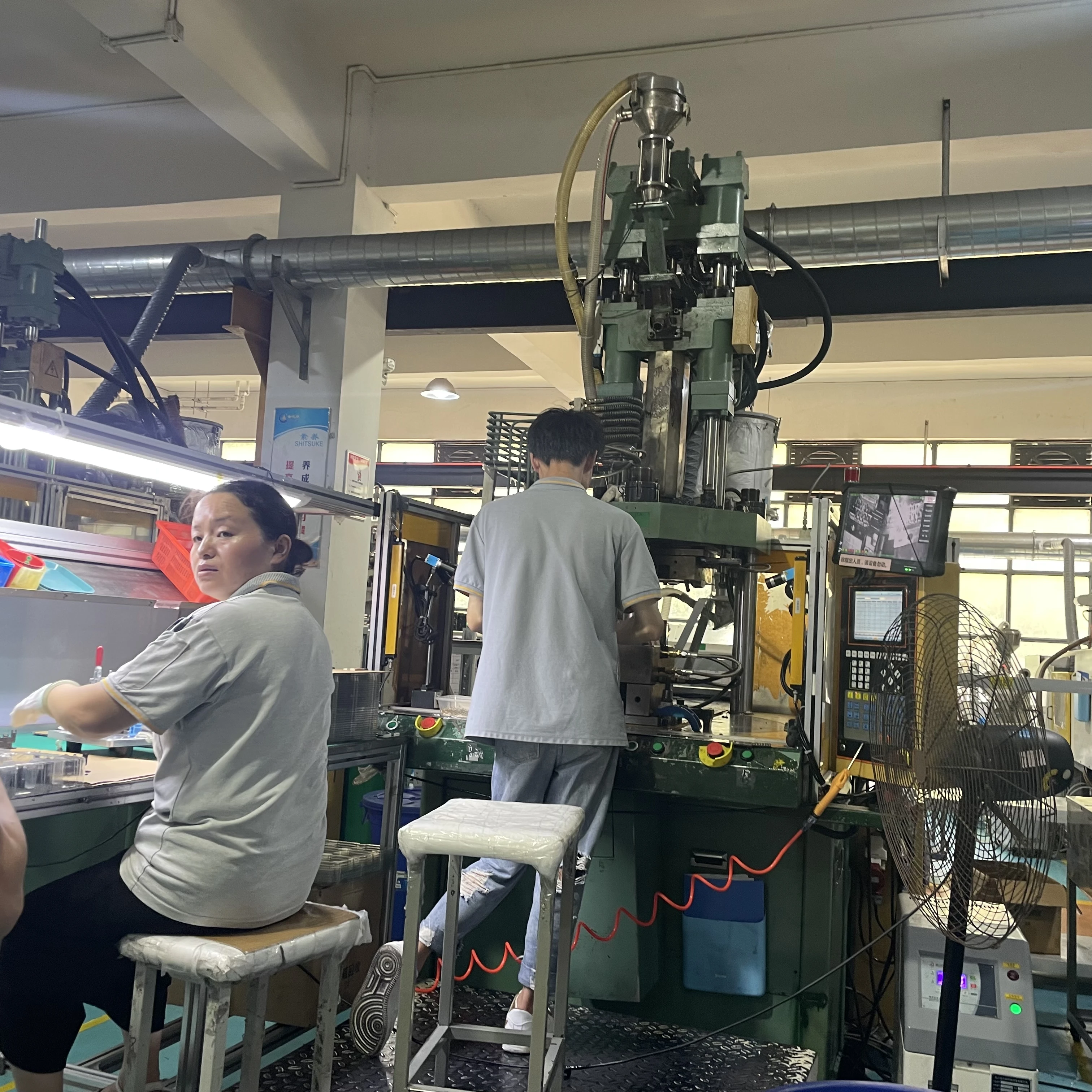 Производство Сучжоу, индивидуальный датчик давления воздуха в коллекторе, пластиковые детали для литья под давлением для автомобиля