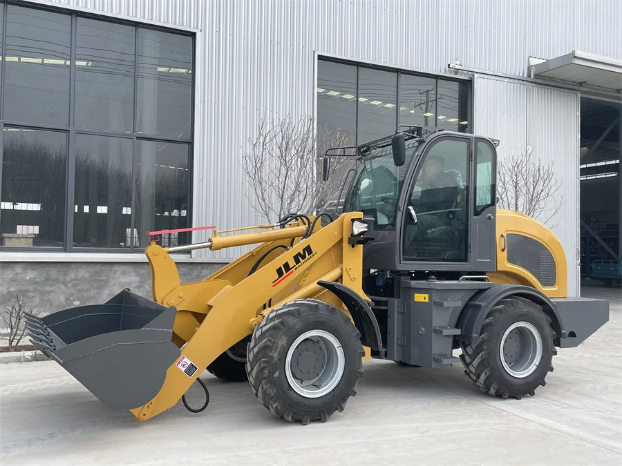 Multi function farm 2 ton small scale compact wheel loader with quick hitch for various attachments