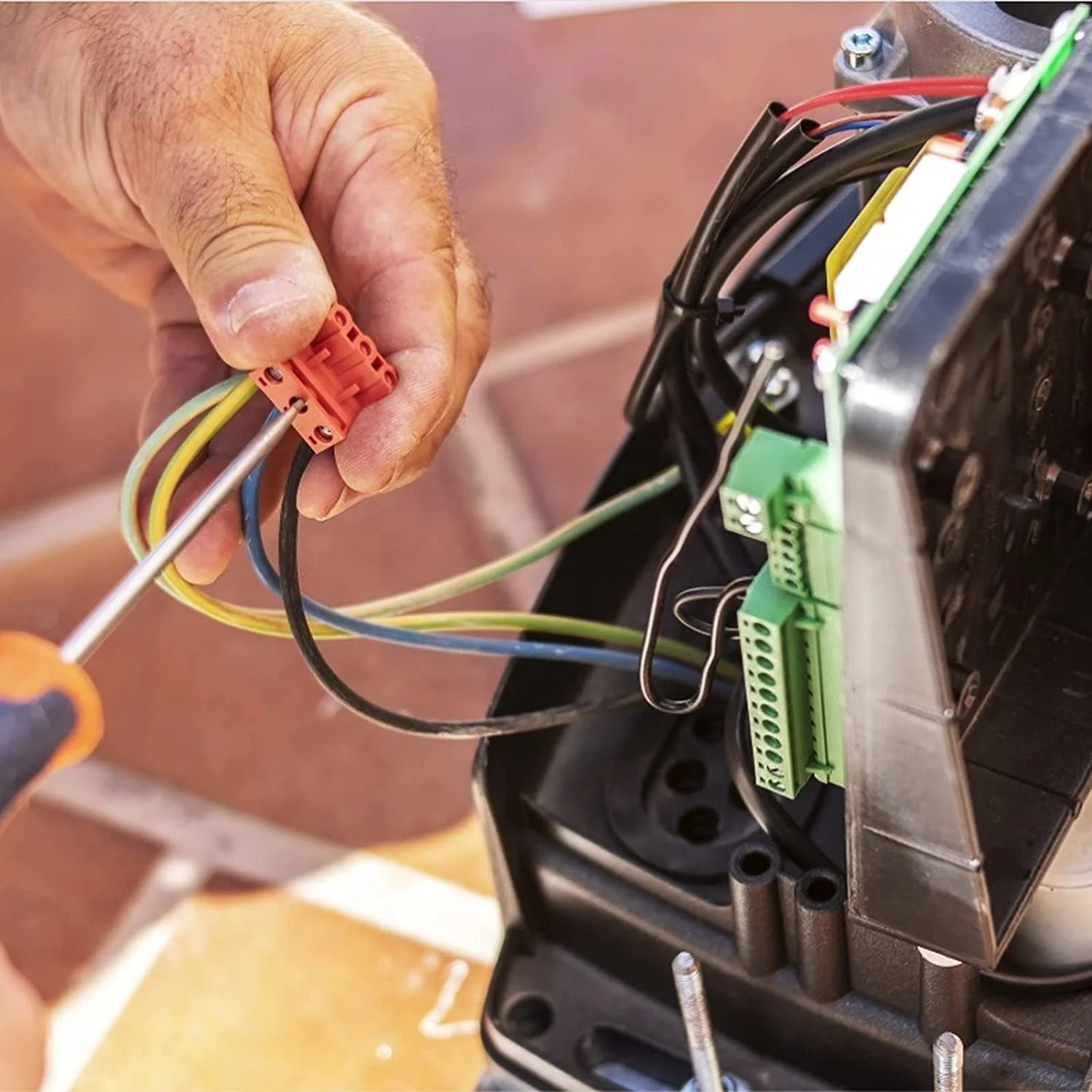 60Ft 12AWG Electric Silicone Wire Kit 6 Colors(Each 10FT) 12 Gauge Hook Up Wire Cables Tinned Copper Stranded Wire