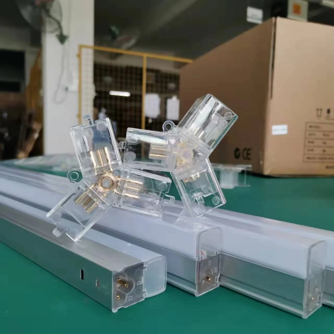 CSLIDO Customizable Honeycomb Car Workshop Working Light Garage Hexagon Led Light For Ceiling