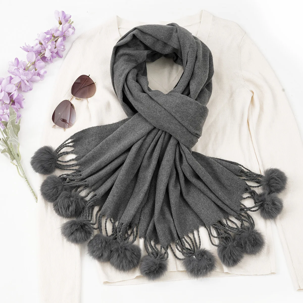 Custom Women Shawl Winter Thick Warm Wraps and Capes With Fur Ball Pom Pom Female Imitation Cashmere Pashmina Scarves